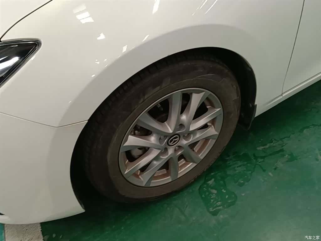 Mazda Mazda3, 2018 23