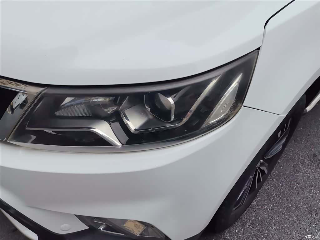 Geely X6, 2017 16