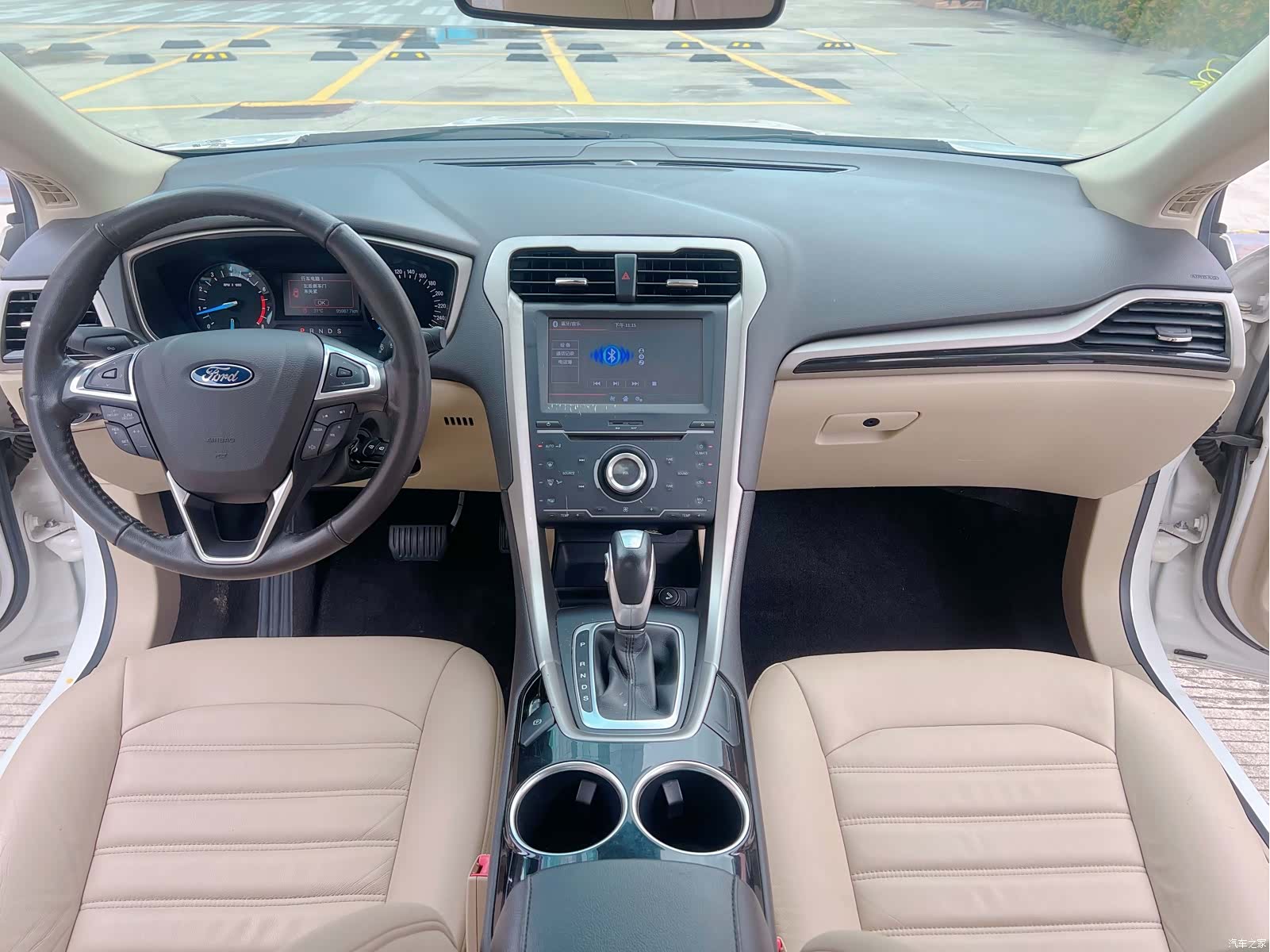 Ford Mondeo, 2015 12