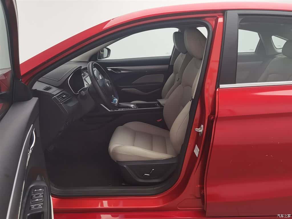 Geely Binray, 2018 10