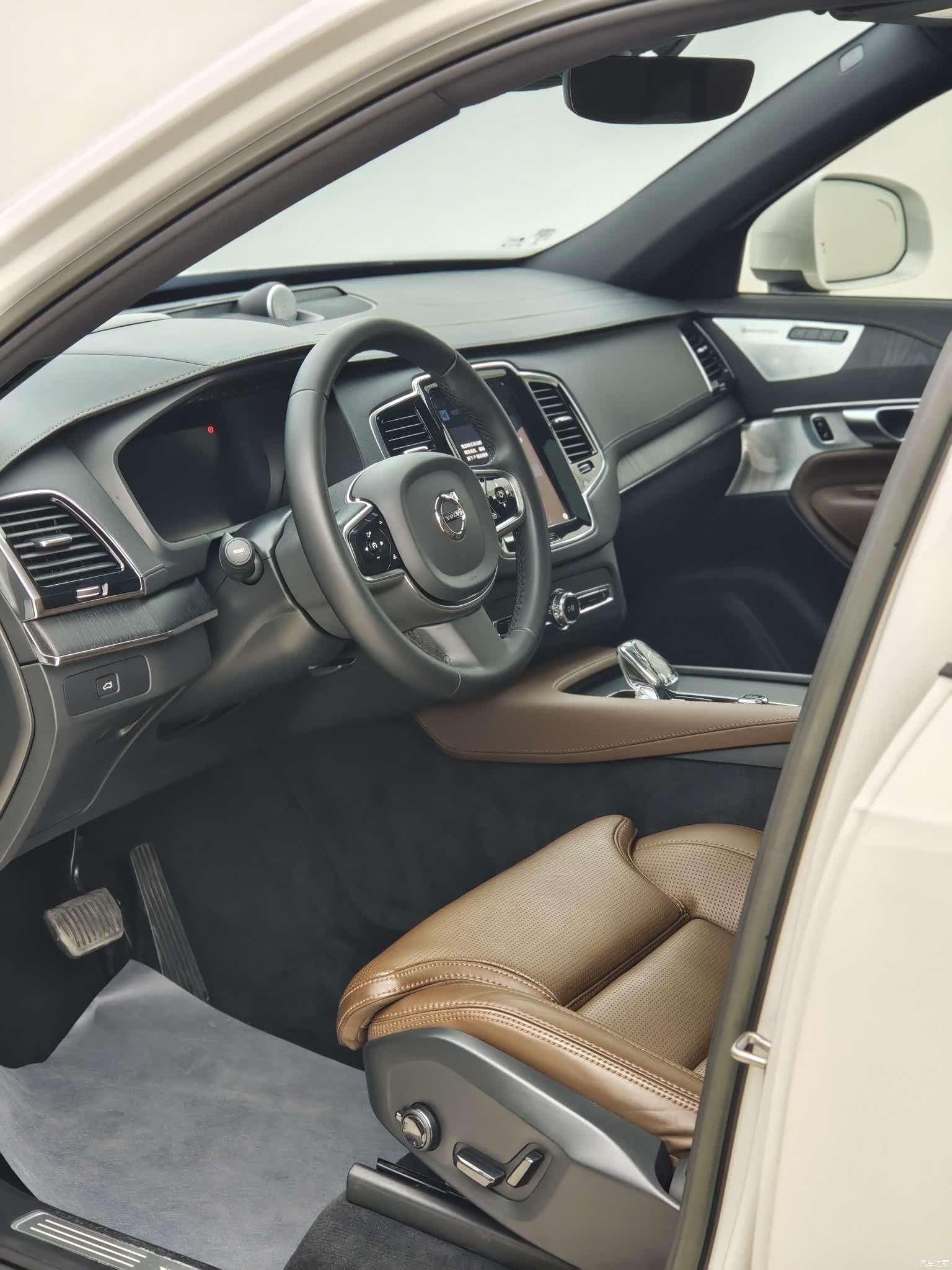 Volvo XC90, 2023 4