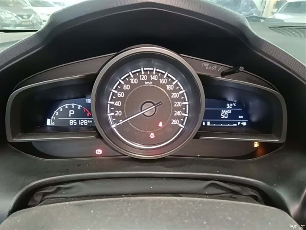 Mazda Mazda3, 2018 12