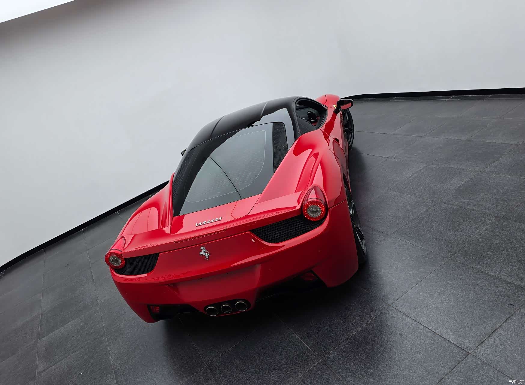 Ferrari 458, 2013 9