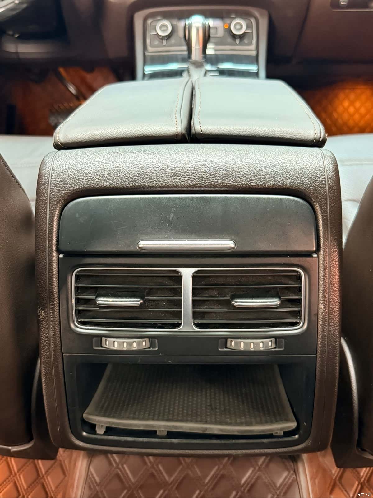 Volkswagen Touareg, 2012 13