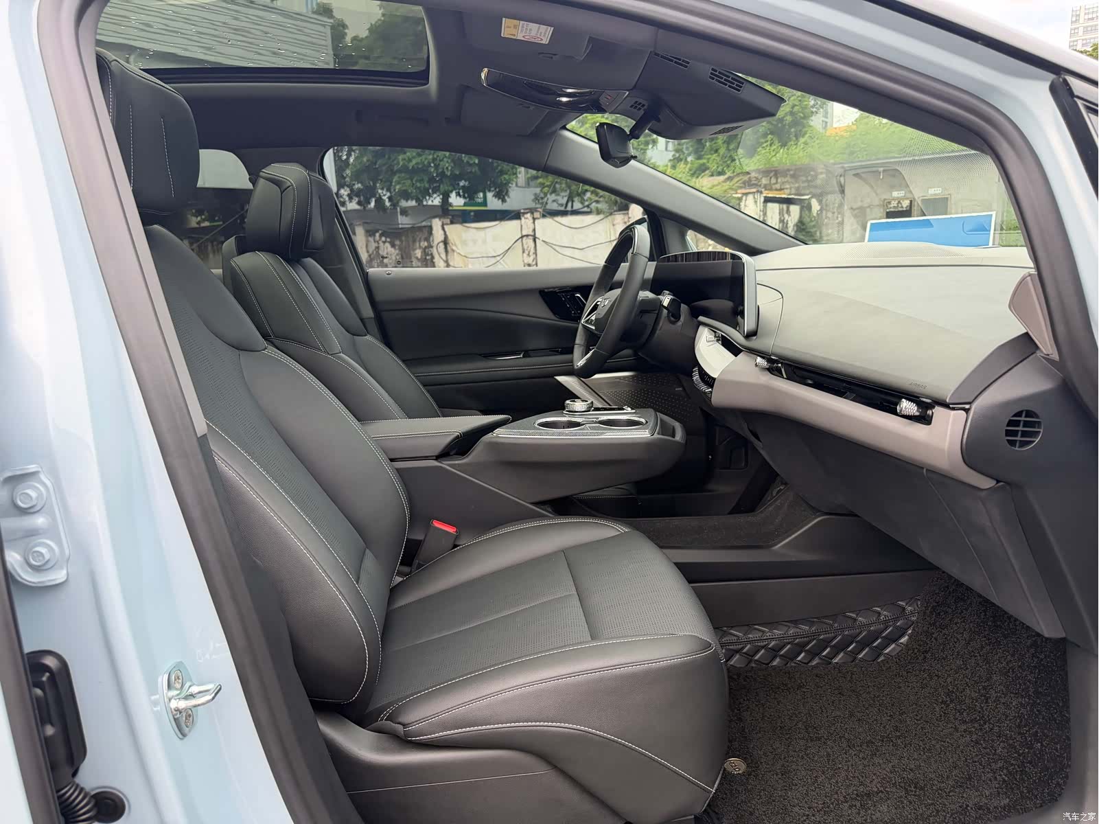 Cadillac IQ, 2024 10
