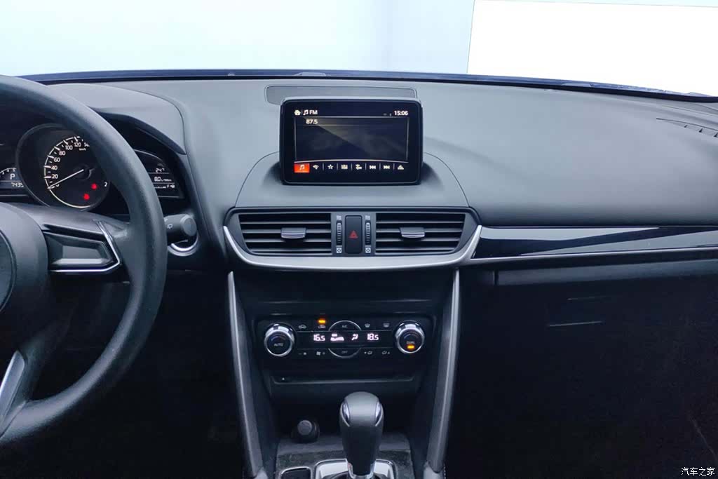 Mazda CX-4, 2018 13