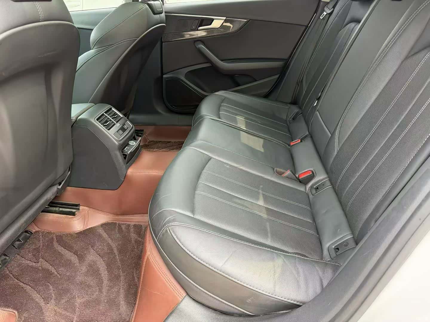 Audi A4L, 2021 6