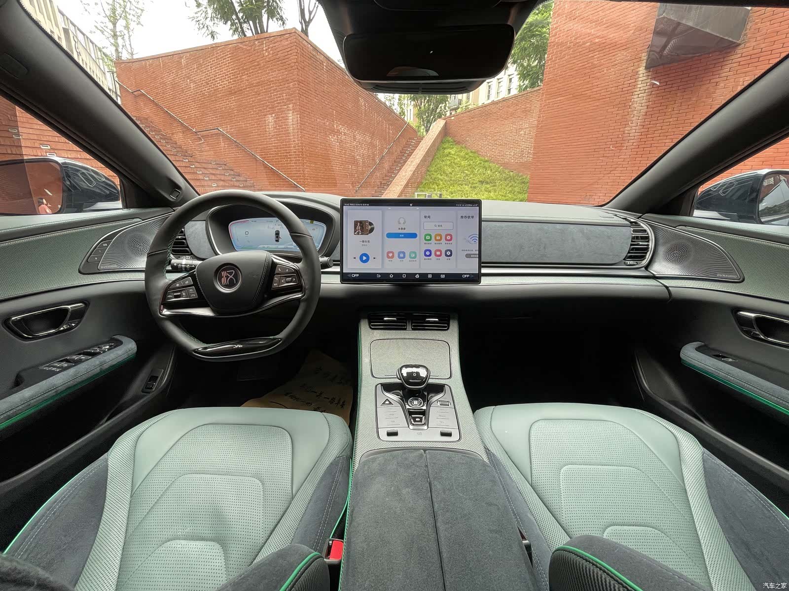 BYD Han, 2022 14