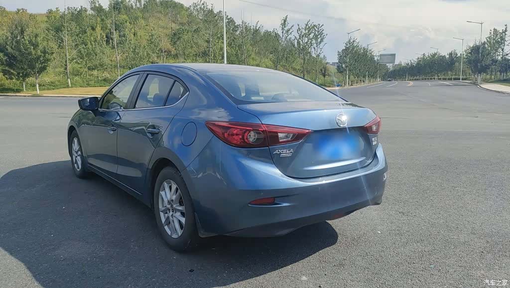 Mazda Mazda3, 2017 4
