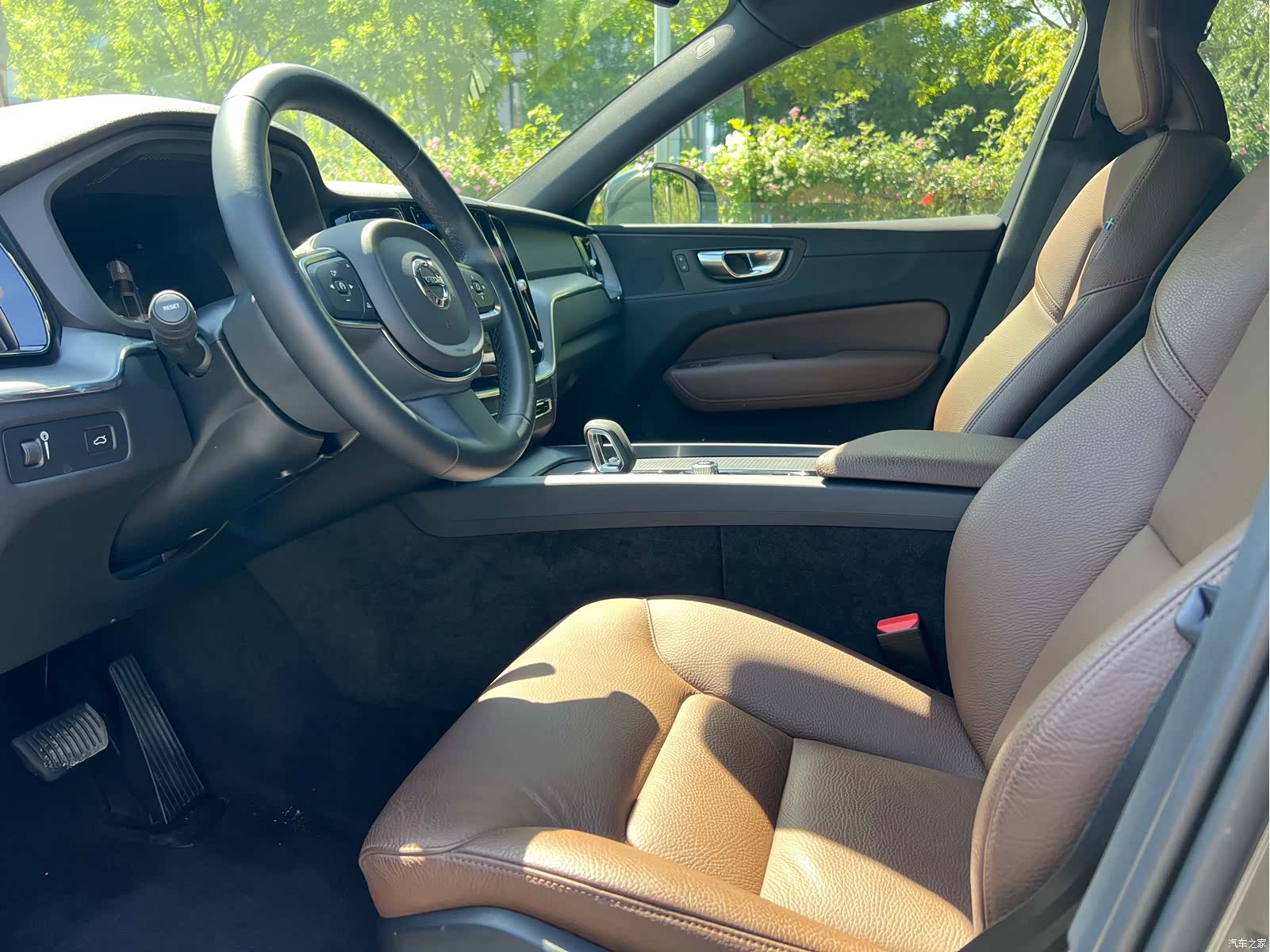 Volvo XC60, 2022 9