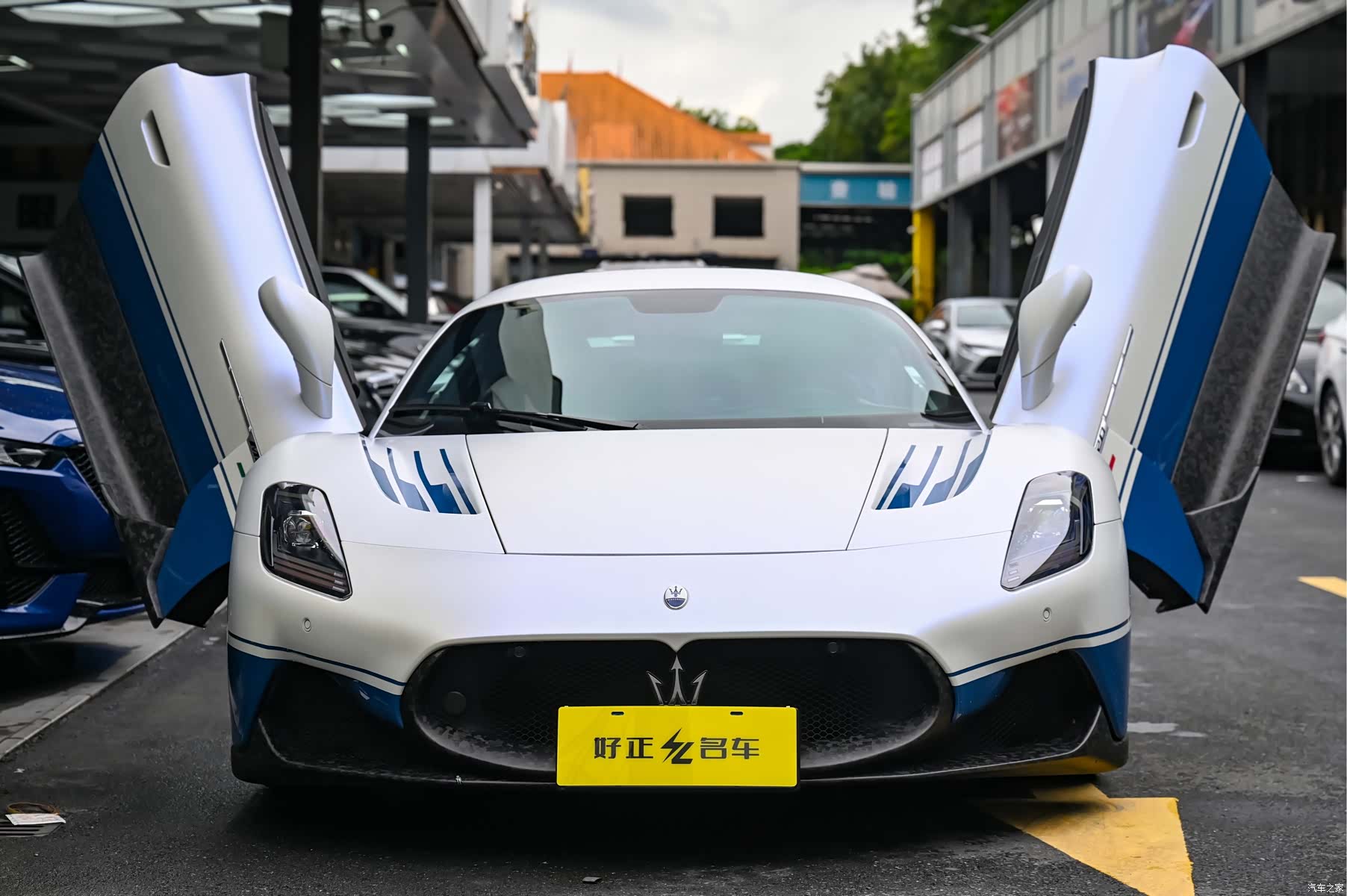 Maserati MC20, 2023 4