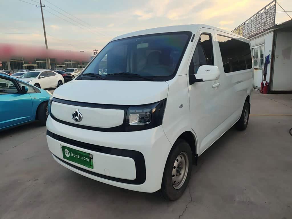 Changan EM60