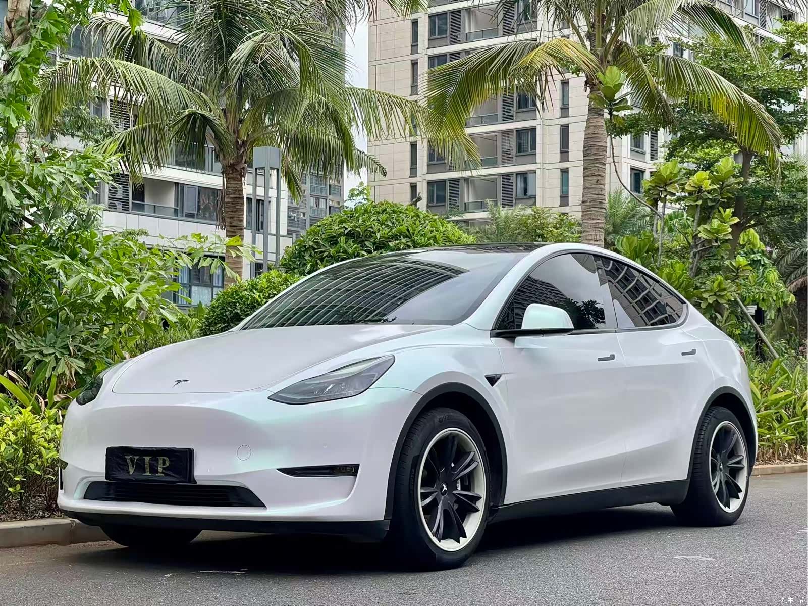 Tesla Model Y, 2021 10