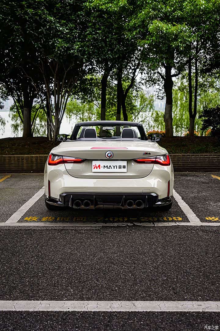 BMW M4, 2022 3