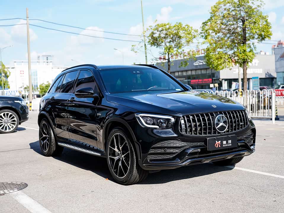 Mercedes-Benz GLC AMG