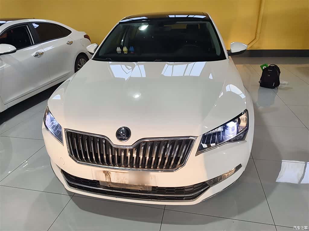 Skoda Superb, 2017 3