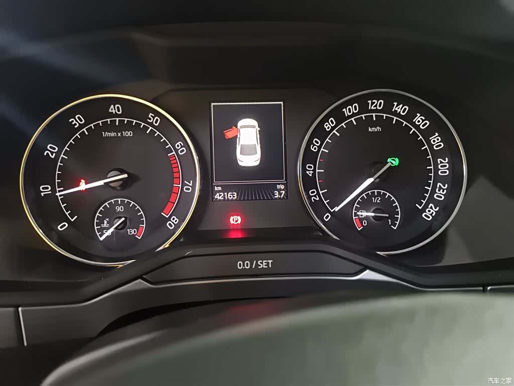Skoda Superb, 2017 8