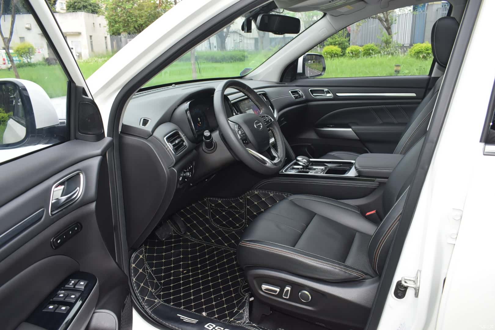 Trumpchi GS8, 2020 11