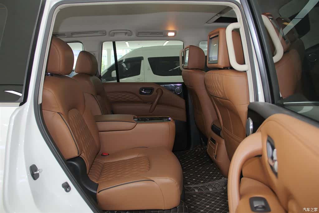 Infiniti QX80, 2020 9