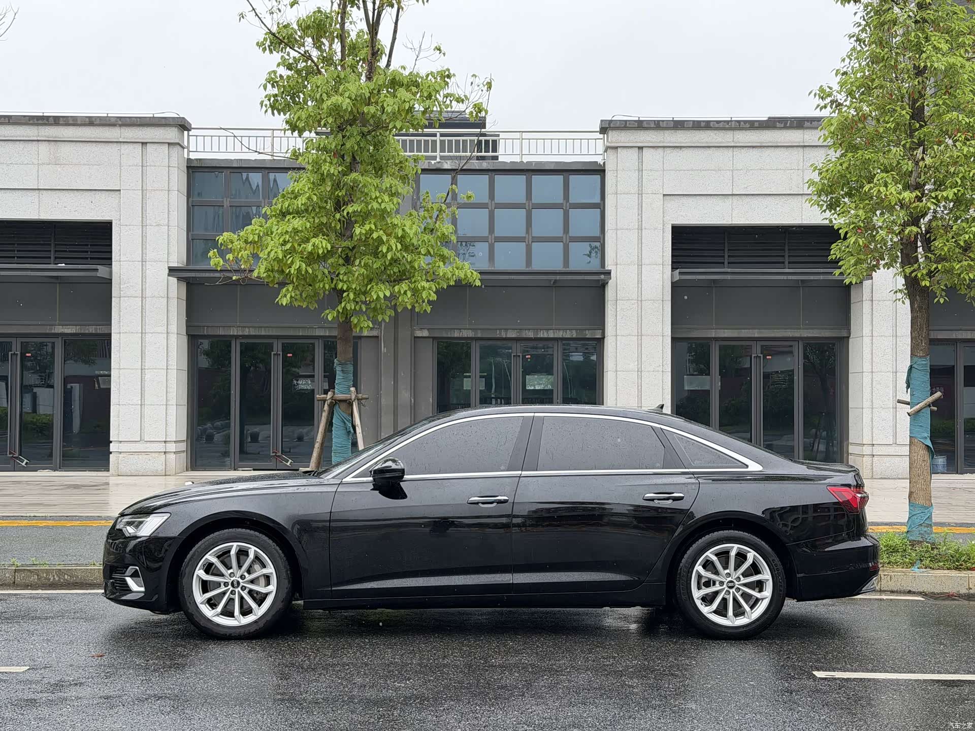 Audi A6L, 2023 3