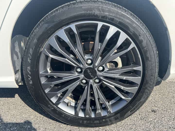Aeolus Yixuan MAX 2021 1.5T chao xuan chao ba ban