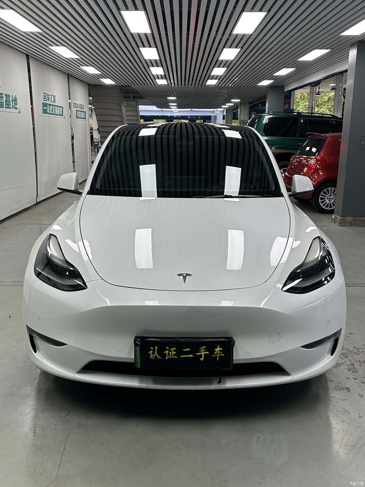 Tesla Model Y, 2022 2