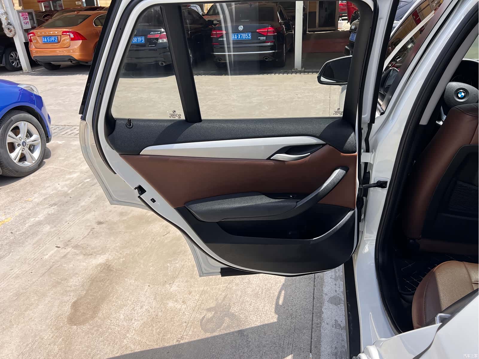 BMW X1, 2015 11