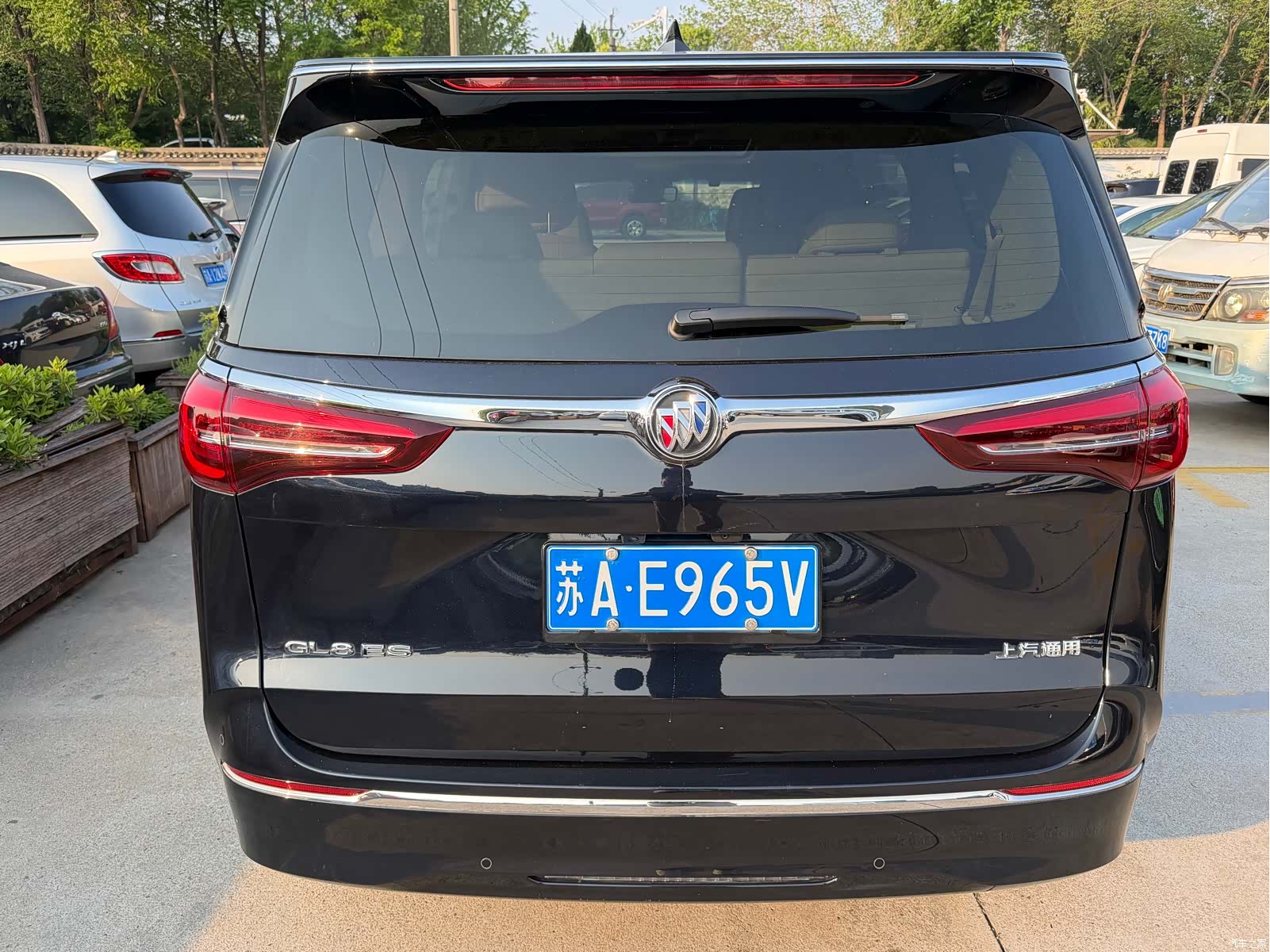 Buick GL8, 2023 3