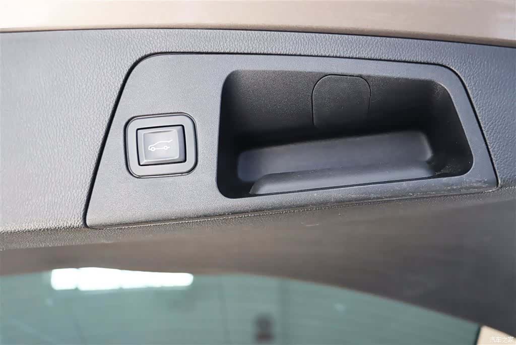 Buick Envision Plus, 2018 25