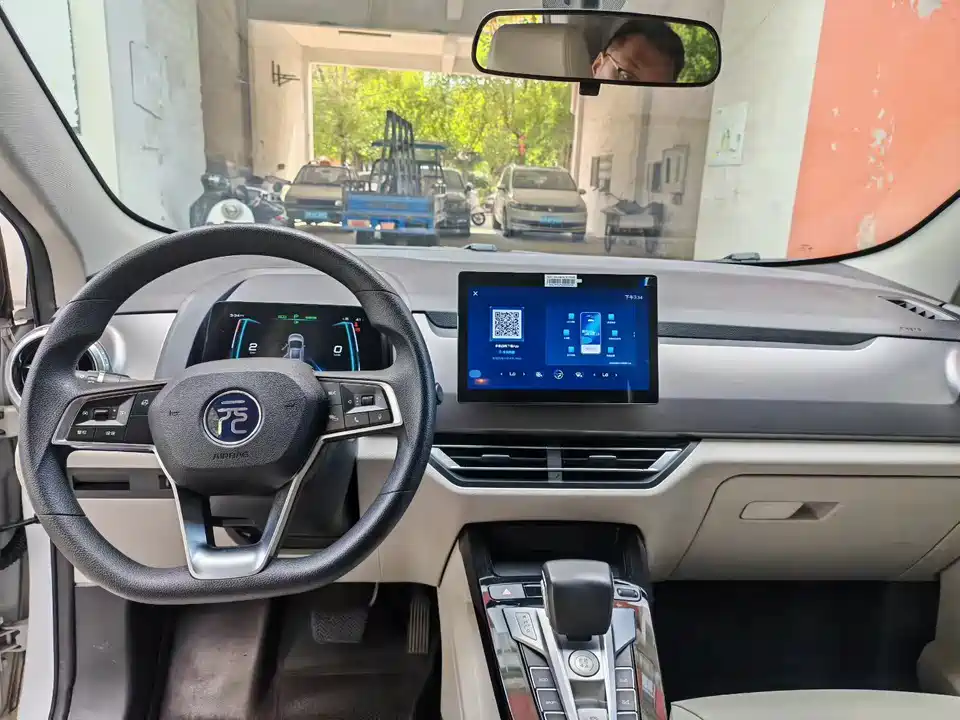 BYD Yuan Pro BYD Yuan Pro