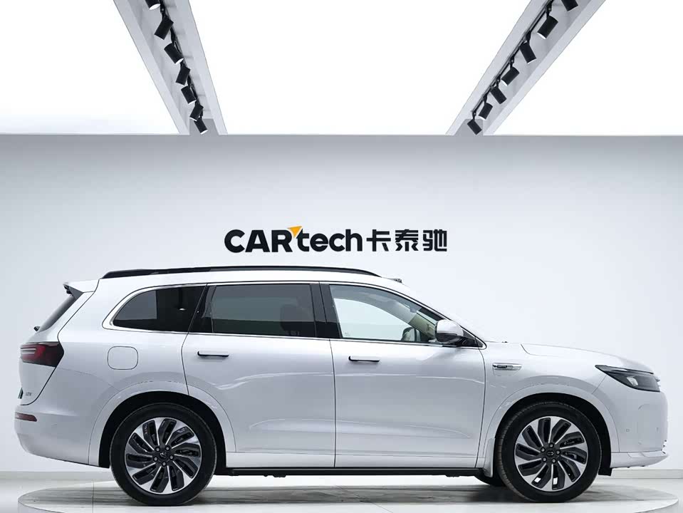 AITO Ask the world M7