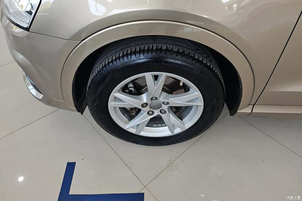 Audi Q3, 2017 6