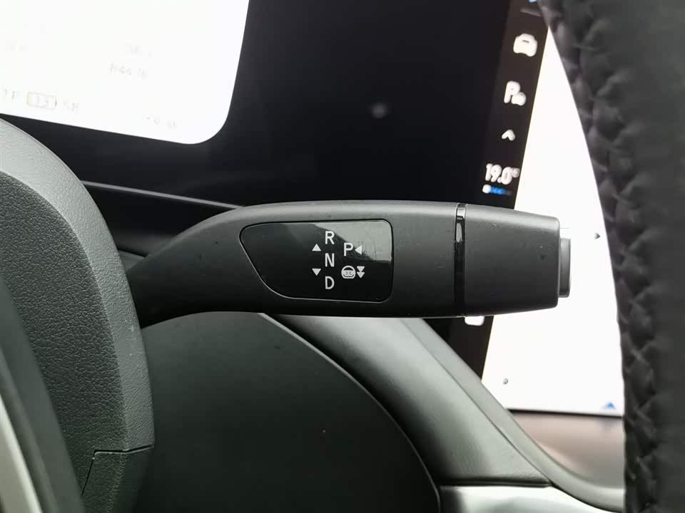 XPENG P7