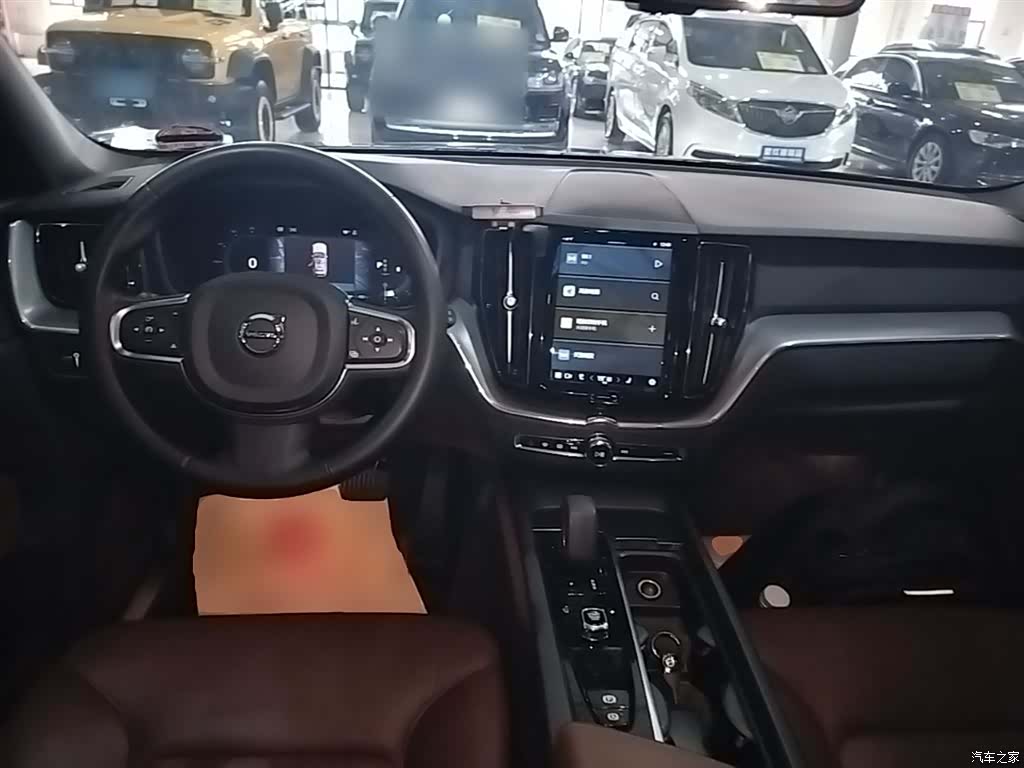 Volvo XC60, 2022 10