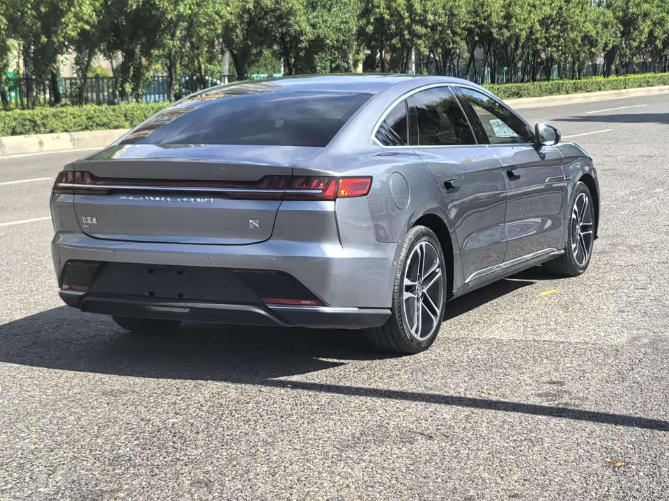 BYD Han