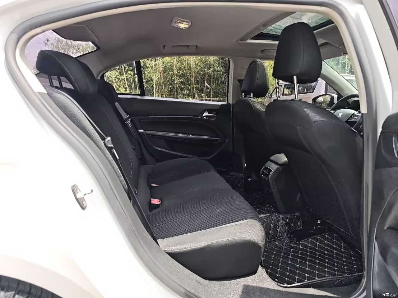 Peugeot 408, 2018 28