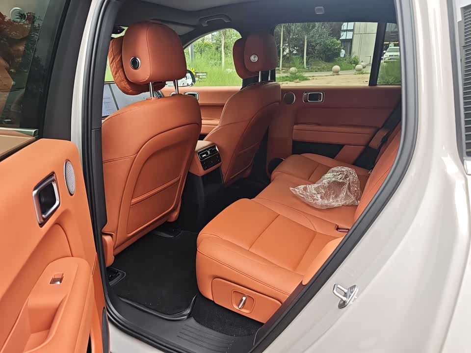 Li Auto Ideal L6