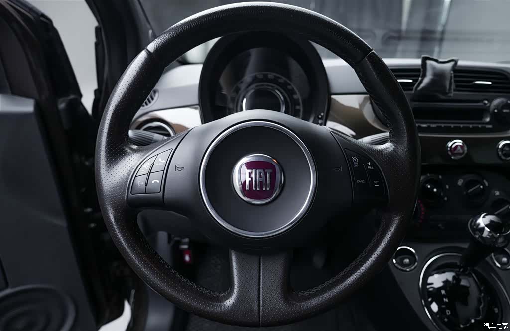 Fiat 500, 2012 14