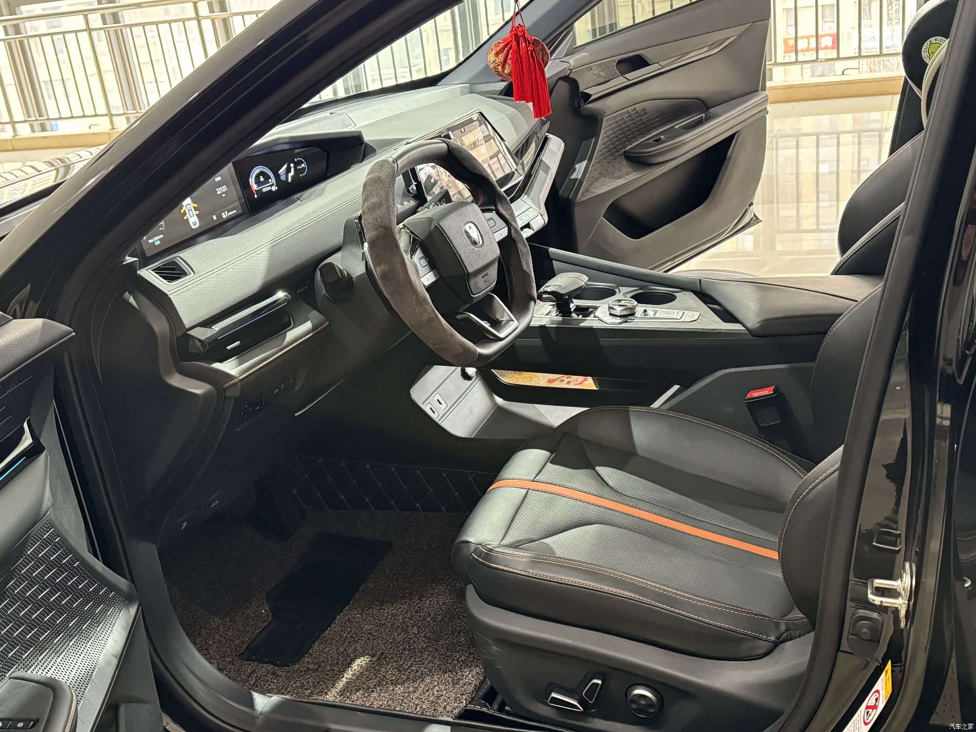 Changan UNI-V, 2024 7