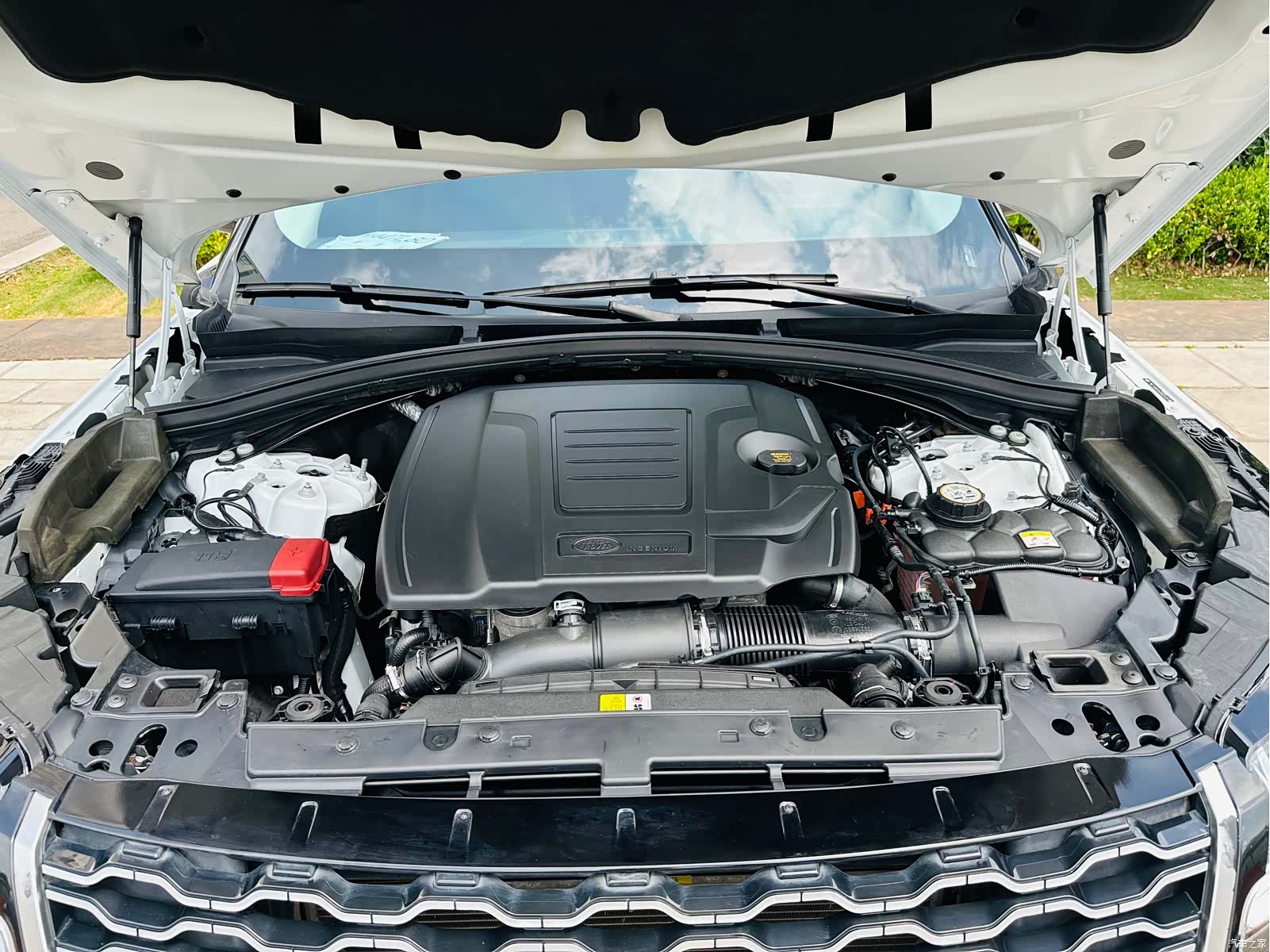Land Rover Range Rover, 2023 15