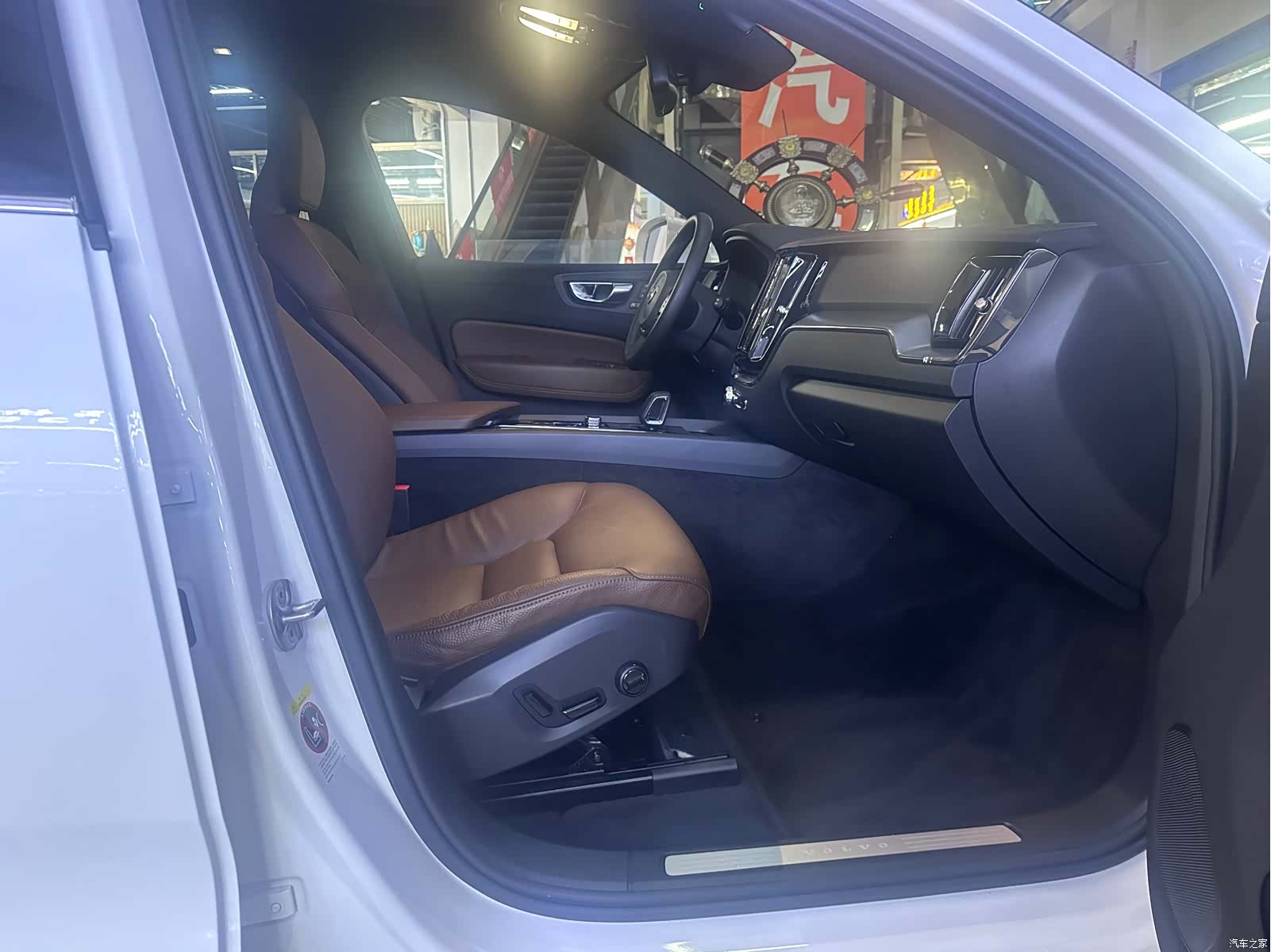 Volvo XC60, 2023 13
