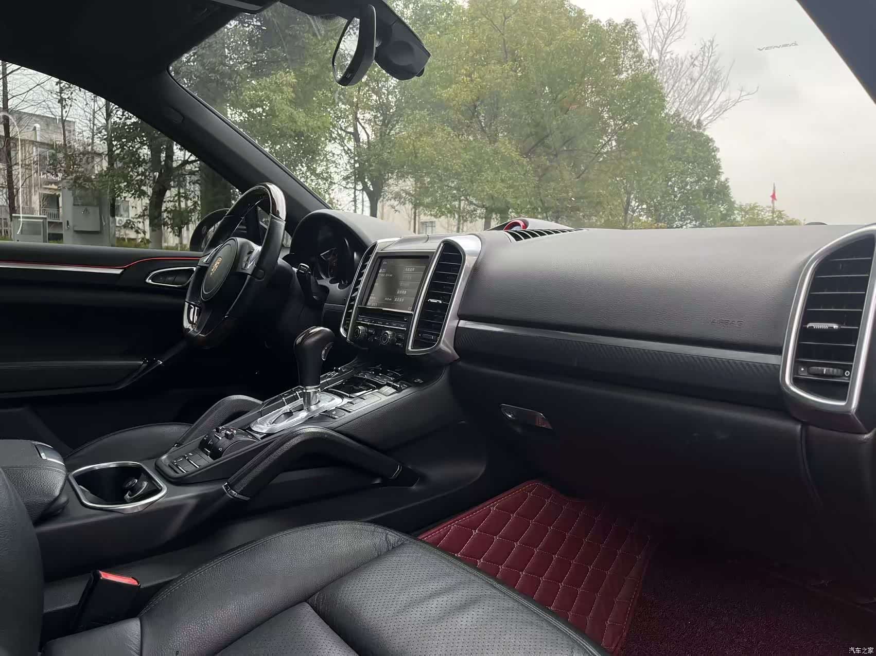 Porsche Cayenne, 2014 8