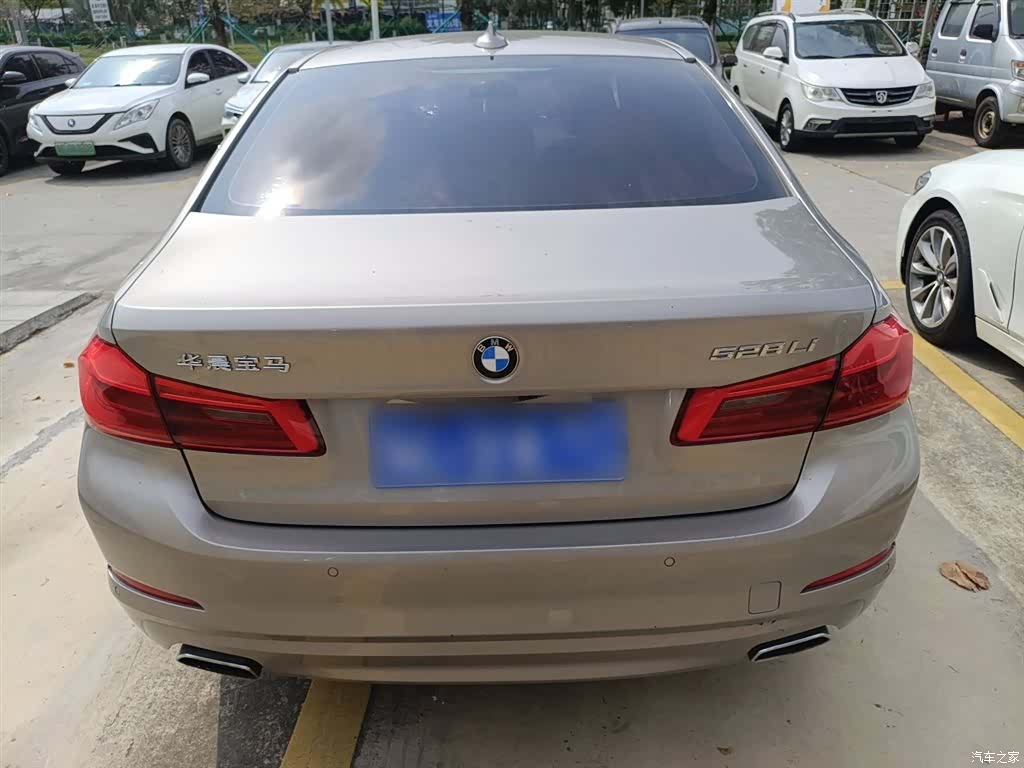 BMW 5 Series, 2017 6
