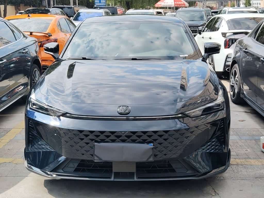 Changan UNI-V