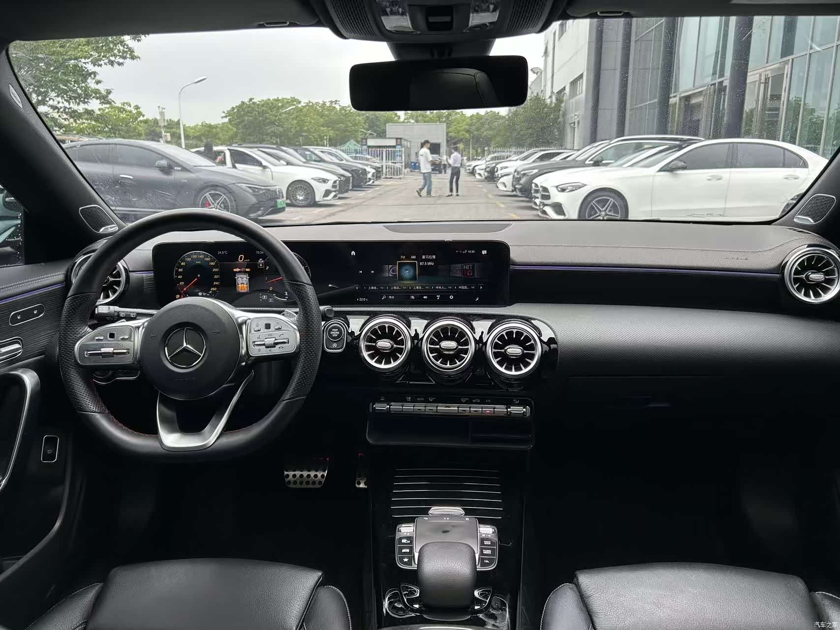 Mercedes-Benz CLA, 2022 16