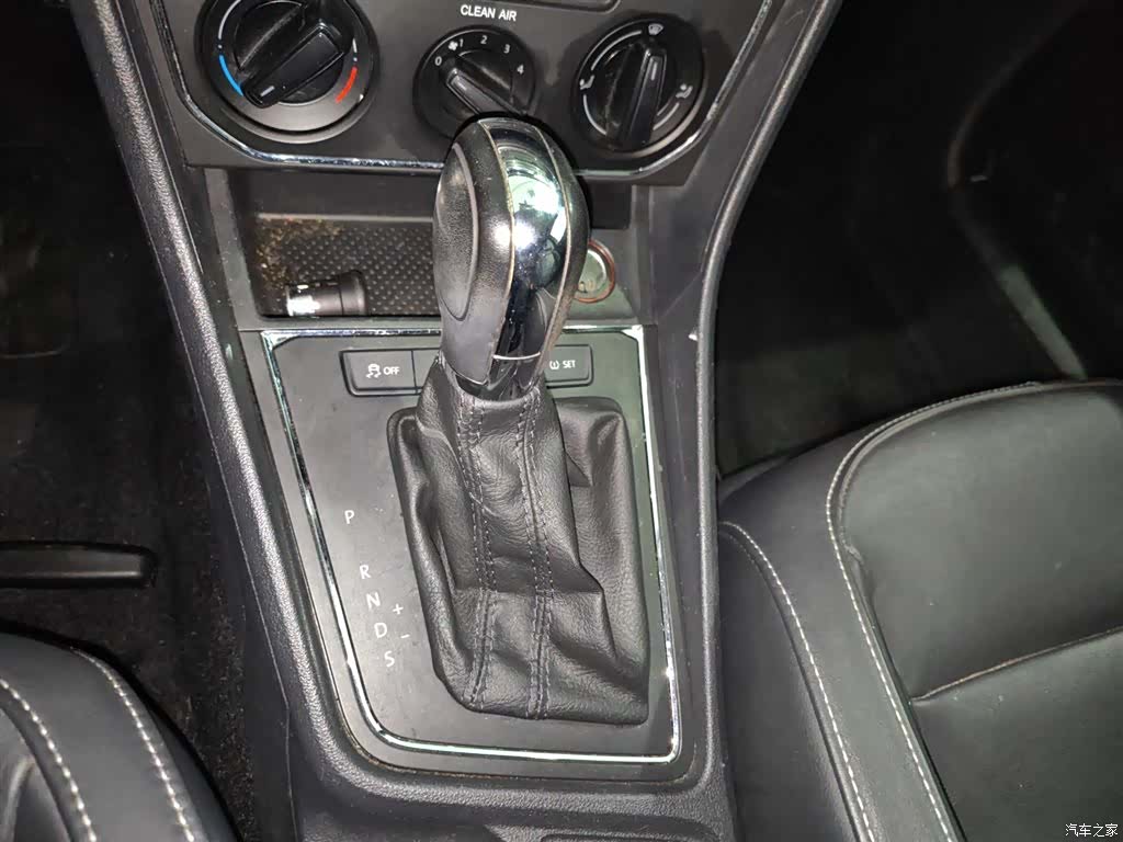 Volkswagen Lavida, 2016 21