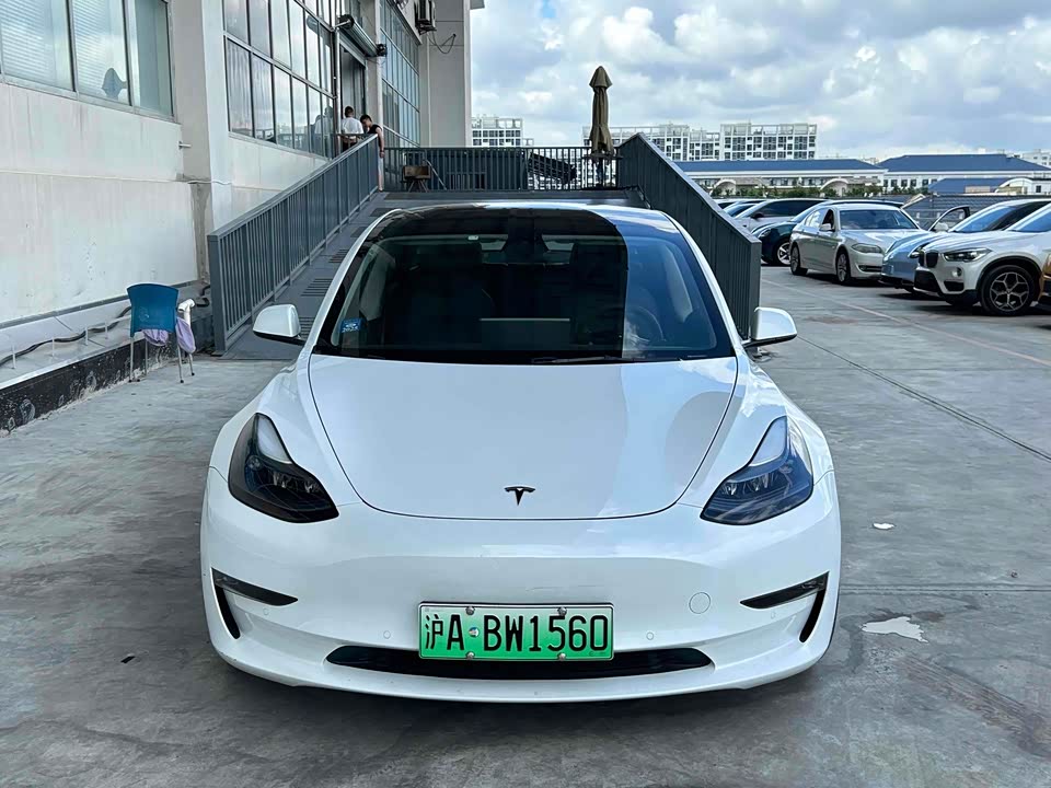 Tesla Model 3 Tesla Model 3
