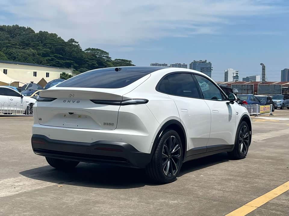 NIO L60