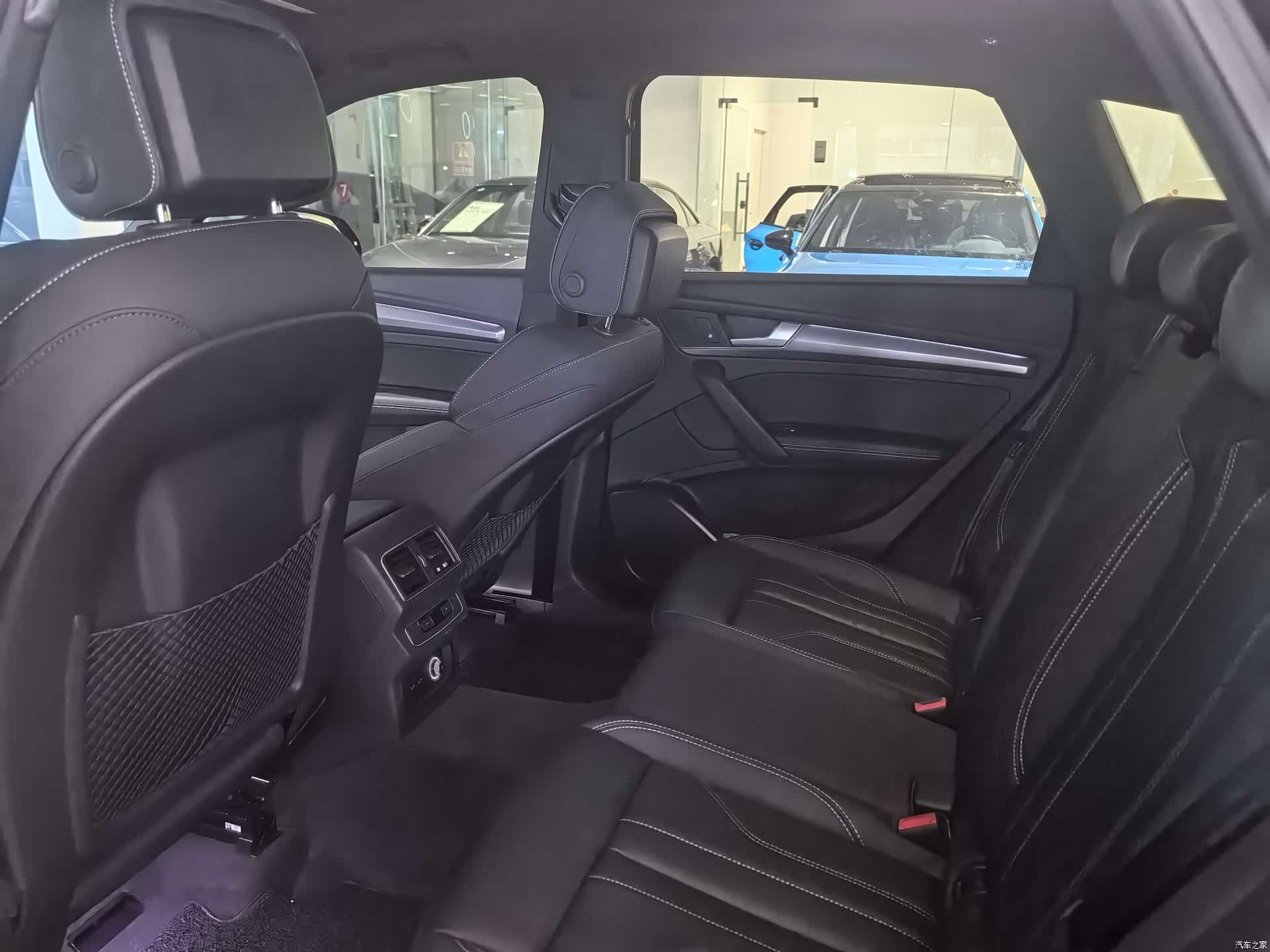 Audi Q5L, 2023 11
