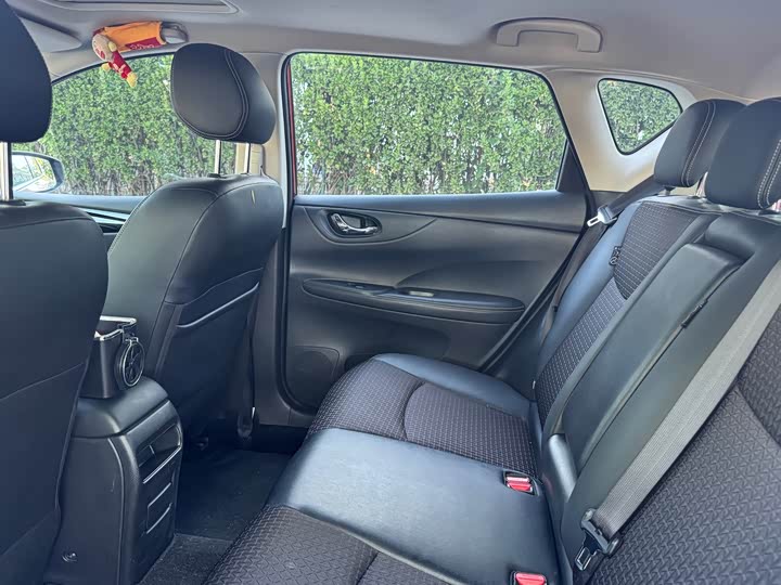 Nissan Tiida, 2017 года фото 7